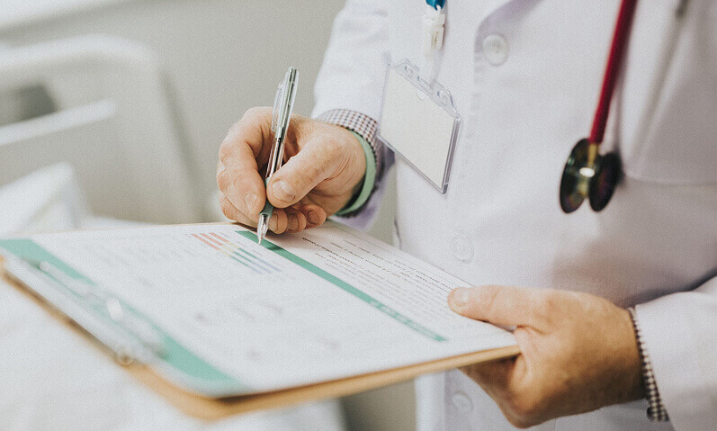 Abandono de tratamento e responsabilidade médica