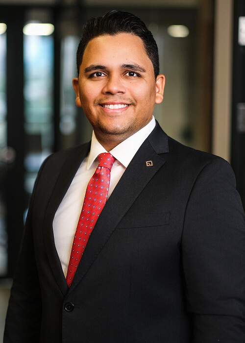 Dr Lucas Felipe